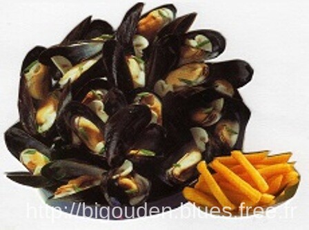 Moule Frite à la sauce malgache, thaïlandaise au Bigouden Blues Restaurant