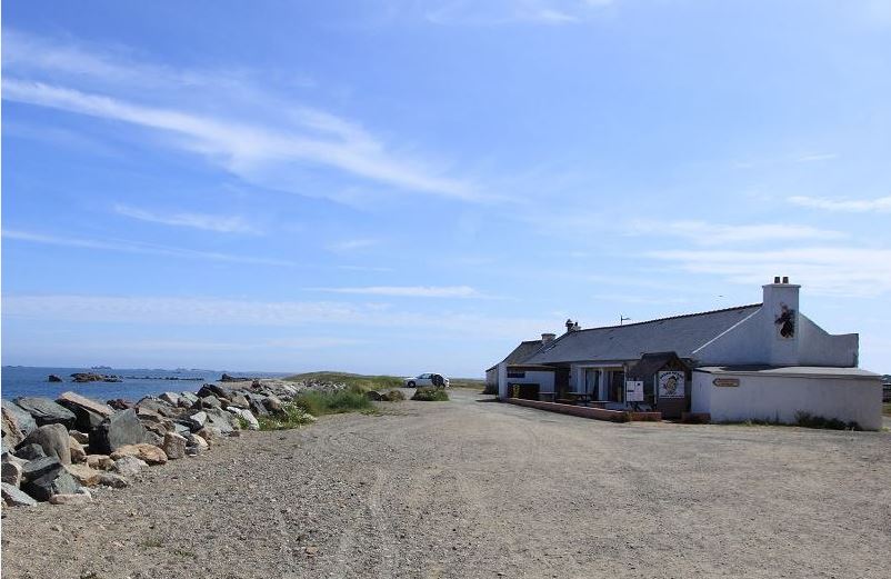 Parking 5mn à pieds du restaurant Bigouden Blues.