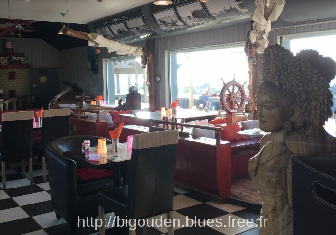  Repas en famille et conviviale au restaurant Bigouden Blues.